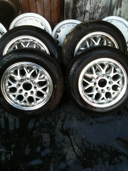 １３インチスパルコレーシングマルチ！タイヤ付き！中古です_1