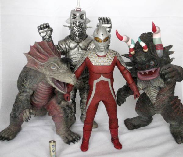 CCP 1/6特撮シリーズ カプセル怪獣 ミクラス ハイグレードver._2