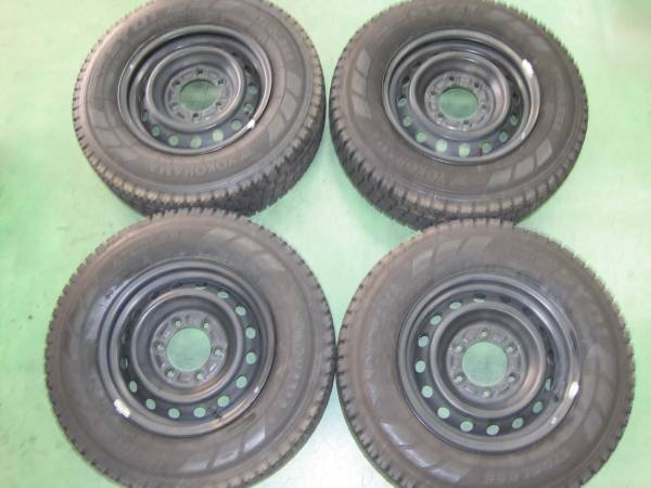 ■バリ山スタッドレスハイエース200系4本195/80R15純正スチール_1