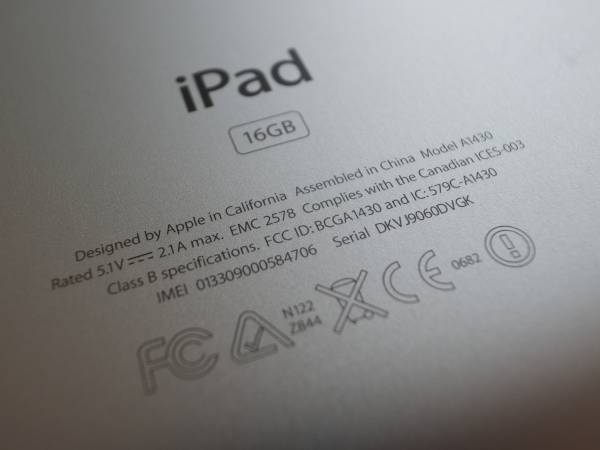 [SIMフリー] 第3世代 iPad 16GB Wi-Fi 4G US版（ホワイト）_2