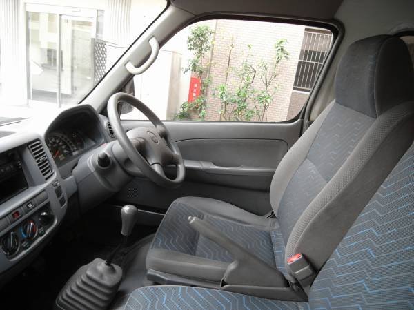 NOx適合 3Lディーゼルターボ 車検(予検)付き コモV(OEMいすゞ)_3