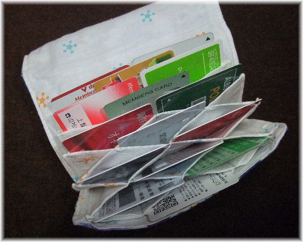 超簡単 蛇腹 ジャバラのカードケース 実寸大 型紙 作り方 型紙 売買されたオークション情報 Yahooの商品情報をアーカイブ公開 オークファン Aucfan Com