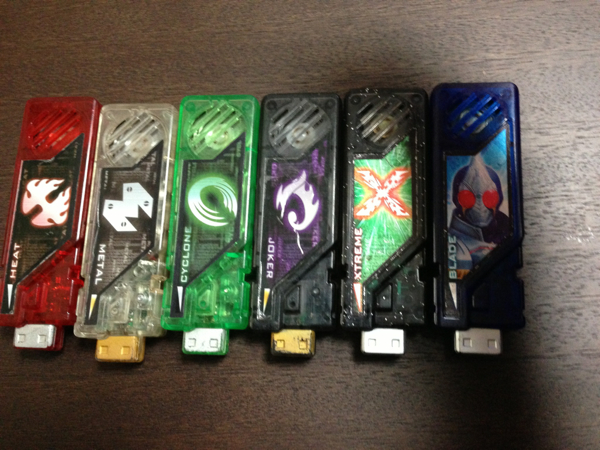 仮面ライダーw ガイアメモリ 6コ(中古、電池なし)_1