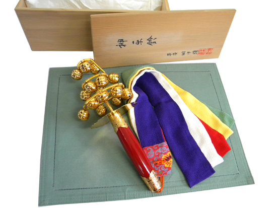 神楽鈴/巫女鈴◇五色布 平安 田中彌 京人形 共箱付き(神棚、神具