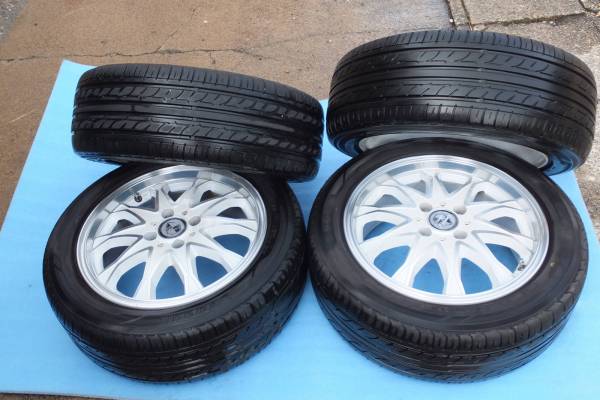 フィットに装着してました。MONZA/WARWIC EXSTAR　タイヤセット_2