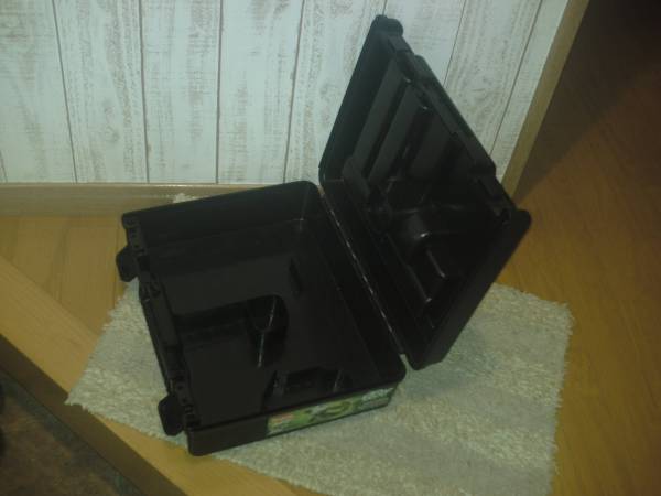 ★　　マキタ　18V用ケース　黒　新品　　★_2