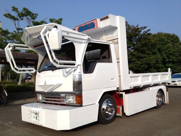 売り切 キャンター 強化ダンプ 全低床 デコトラ 三菱ふそう ダンプ 売買されたオークション情報 Yahooの商品情報をアーカイブ公開 オークファン Aucfan Com