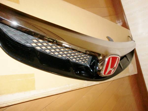 シビックFD2タイプR純正フロントグリル_1