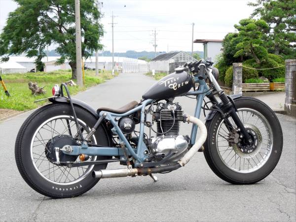250TR チョッパー ビンテージボバー フルカスタム エストレア(126cc