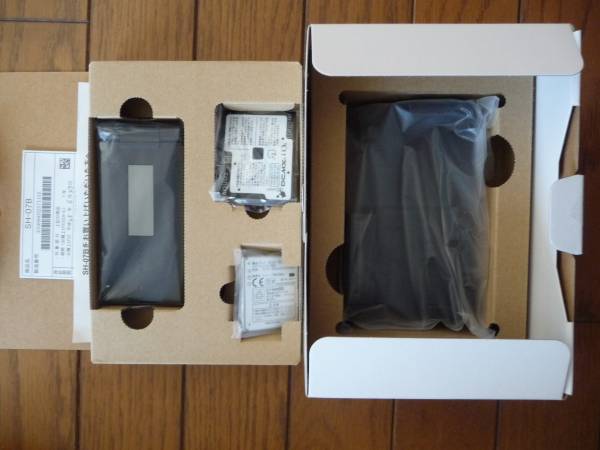 docomo PRIME series SH-07B 黒 Black ★新品未使用 白ロム_3