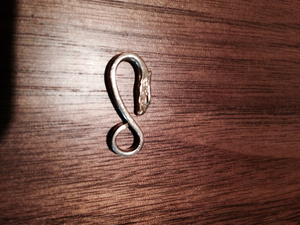 goro's全金イーグルフック中古品。_1