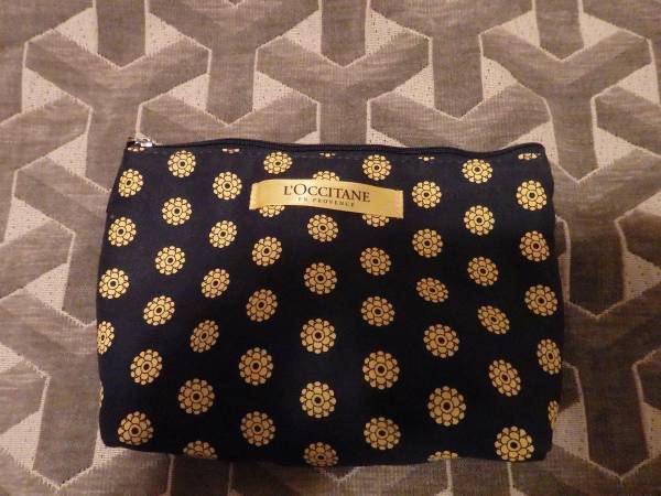 ロクシタン★ディヴァインミニコフレセット（ポーチ付き!)_2