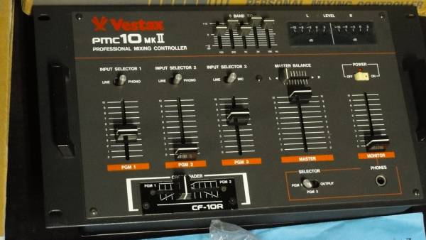 Vestax PMC-10 MK2ミキシングコントローラーDJミキサー(ミキサー