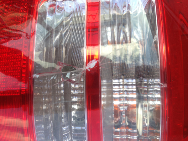 ZNE10?前期型ウィッシュ?テールライト_2