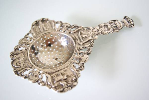 1円~ 純銀製 ティーストレーナー 1921年オランダ ダッチシルバー