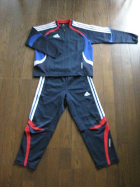 ★☆ジュニア アディダス adidas ジャージ上下 130cm USED☆★_1