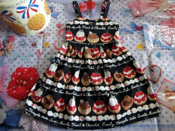 ☆エミリーテンプルLuLu☆タルトケーキ総柄ワンピース 黒色(140  