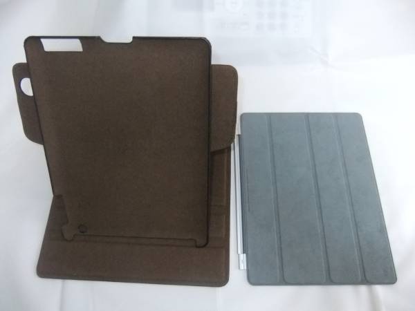 ipad wifiモデル32GB 第3世代　MD3295J/A 中古美品　カバー付き_2