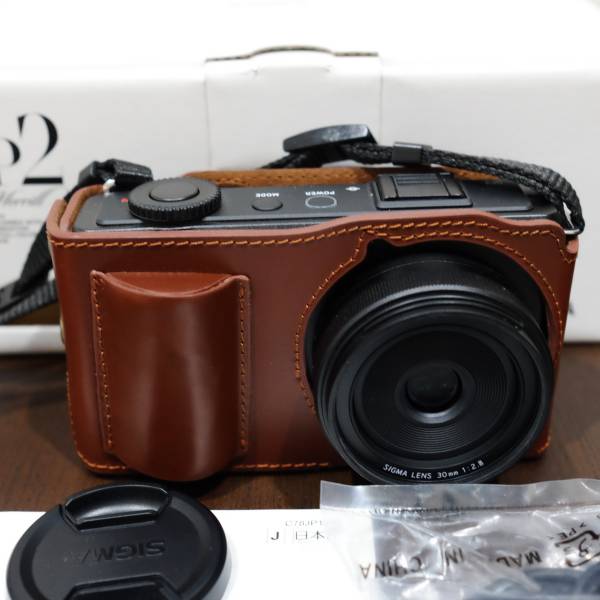SIGMA DP2 Merrill 新同品 保証残あり 本革ケース入り(シグマ)｜売買