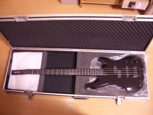 松井常松モデル 松井常松 恒松プレベBOOWY検FENDER FERNANDES