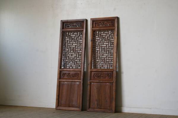 李朝建具②枚C】木彫木造細密組木格子中国家具欄間戸扉什器棚(建具