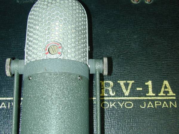 AIWAアイワ業務用リボンマイクロフォンRV－1A（VM-17)1台
