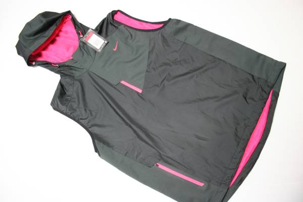 NIKE●ナイキ●ウィンドブレーカー ベスト●新品●Ｌ