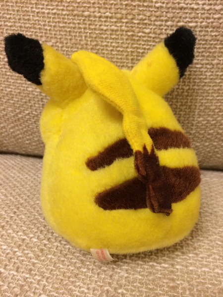 TOMY おなかを押すと鳴くピカチュウ ぬいぐるみ(ポケットモンスター