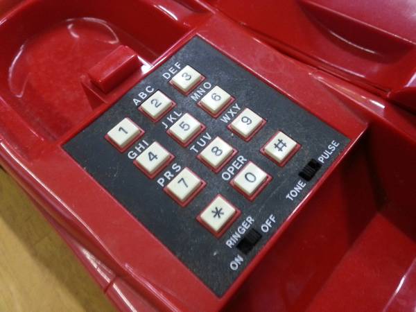 レトロ】 フェラーリ 固定電話 ユピテル工業 Ferrari YE F113(電話機