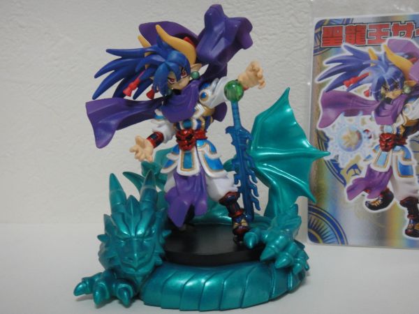 神羅万象 フィギュア【聖龍王サイガ】開封 カード付/森羅/チョコ