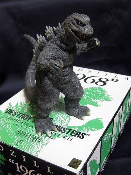 海洋堂 酒井ゆうじ氏原型 1/250【怪獣総進撃ゴジラ1968】完成品(ゴジラ