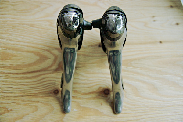 105 St 5500 9速 9s ダブル トリプル Sti デュアル 兼用タイプ 売買されたオークション情報 Yahooの商品情報をアーカイブ公開 オークファン Aucfan Com