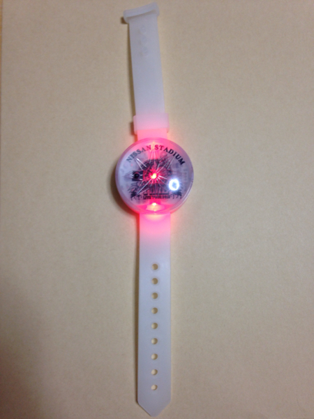 東方神起 TIME 日産スタジアム 腕時計型シンクロライト_2