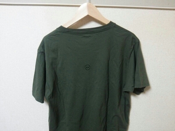 the Pool Aoyama FRAGMENT OLIVE TEE　黒ロゴ　 L　 WTAPS 