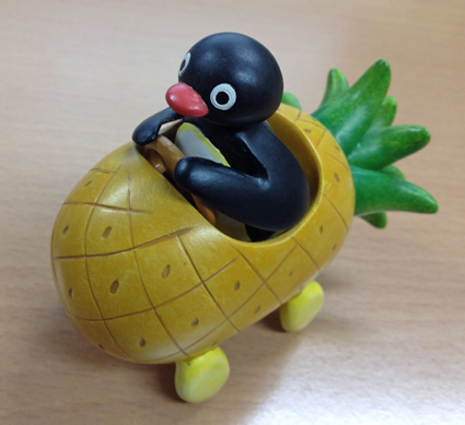 PINGU ピングー フィギュア パイナップルカー ポリレジン製(ピングー