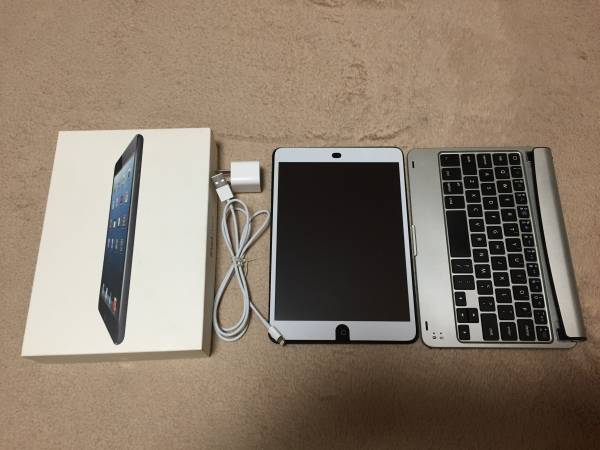 ★iPad mini Ｗｉｆｉモデル３２ＧＢ　黒　美品！　おまけ付★_1