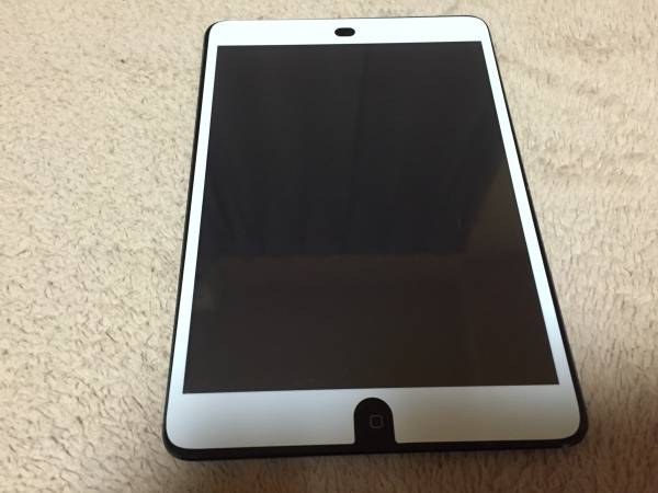 ★iPad mini Ｗｉｆｉモデル３２ＧＢ　黒　美品！　おまけ付★_2