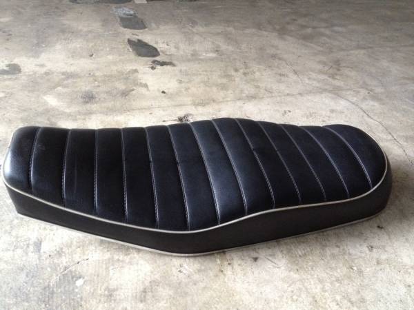 w650 シート オフィシャル製 W1タイプ w800 w400(社外品)｜売買された