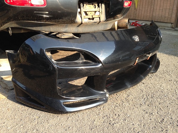 RX-7(FD3S)用FEED藤田エンジニアリングフロントバンパー(エアロパーツ