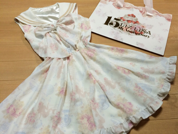 Liz Lisa リズリサ セーラーマーメイド柄ワンピース マイメロ ワンピース 売買されたオークション情報 Yahooの商品情報をアーカイブ公開 オークファン Aucfan Com