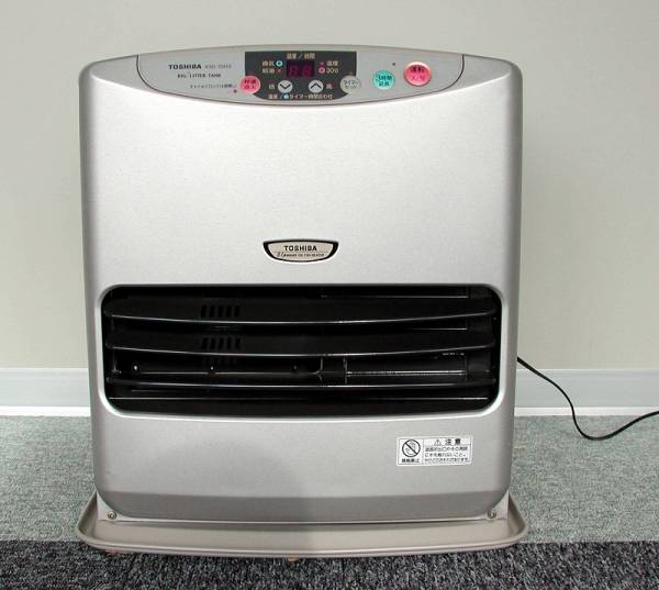 ☆送料無料☆東芝 石油ファンヒーター KSG D310 良好美品!(石油ファン ☆送料無料☆東芝 石油ファンヒーター KSG D310 良好美品!(石油ファン
