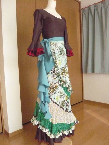 ハンドメイドくるくリボン付きスパイラル巻きスカート　緑_3