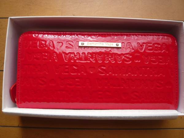 新品【サマンサベガ】スクリッタラウンド長財布（赤）