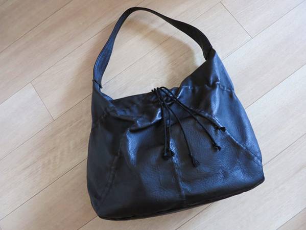 MICHIRU ABE ミチル アベ 本革ショルダーバック*5.3万☆超軽量(かばん 