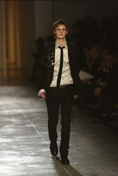 Dior homme ディオール オム 02AWエンブレムピンズ1(男性用)｜売買され 