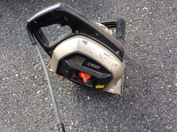 新ダイワ 防塵カッター B18N