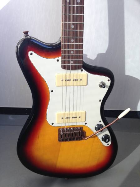 送料込】AXL GUITARS AZ-800-SN JAZZMASTER系ビザールギター(本体