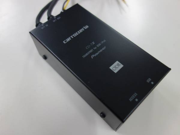 CarrozzeriaX USB/ipodトランスポート CD-7X DEX-P01系にも(カー 