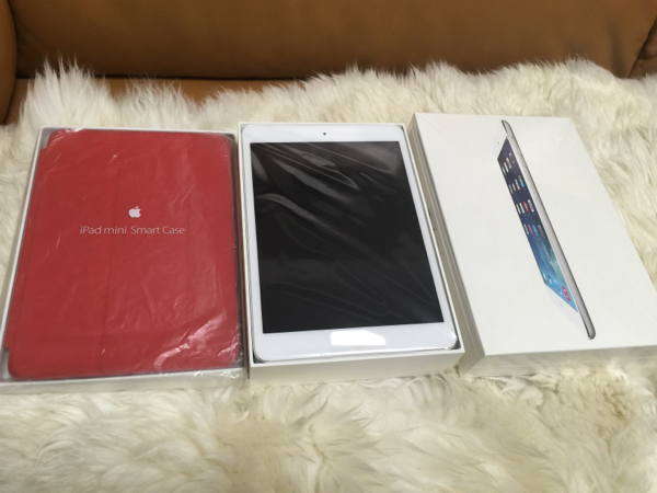 極美 純正ケース付 ソフトバンク iPadmini2 16GB シルバー