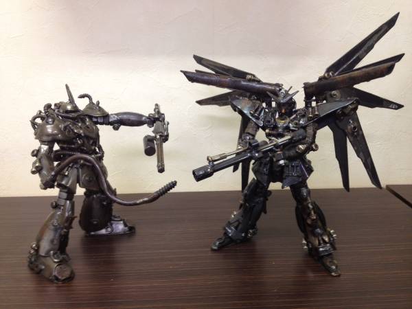 ガンダム　鉄製フィギュア　ジャンク